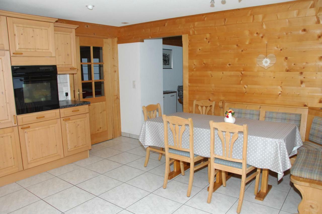 Sertig Ferienwohnung دافوس المظهر الخارجي الصورة