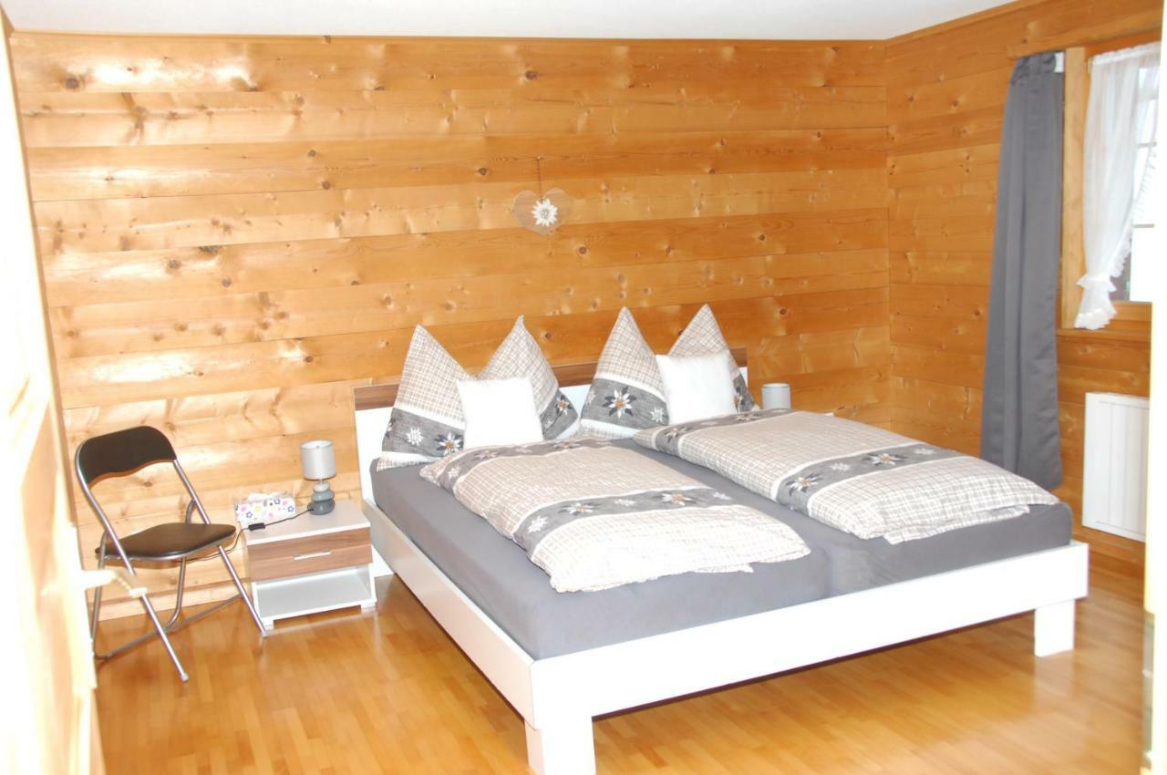 Sertig Ferienwohnung دافوس المظهر الخارجي الصورة